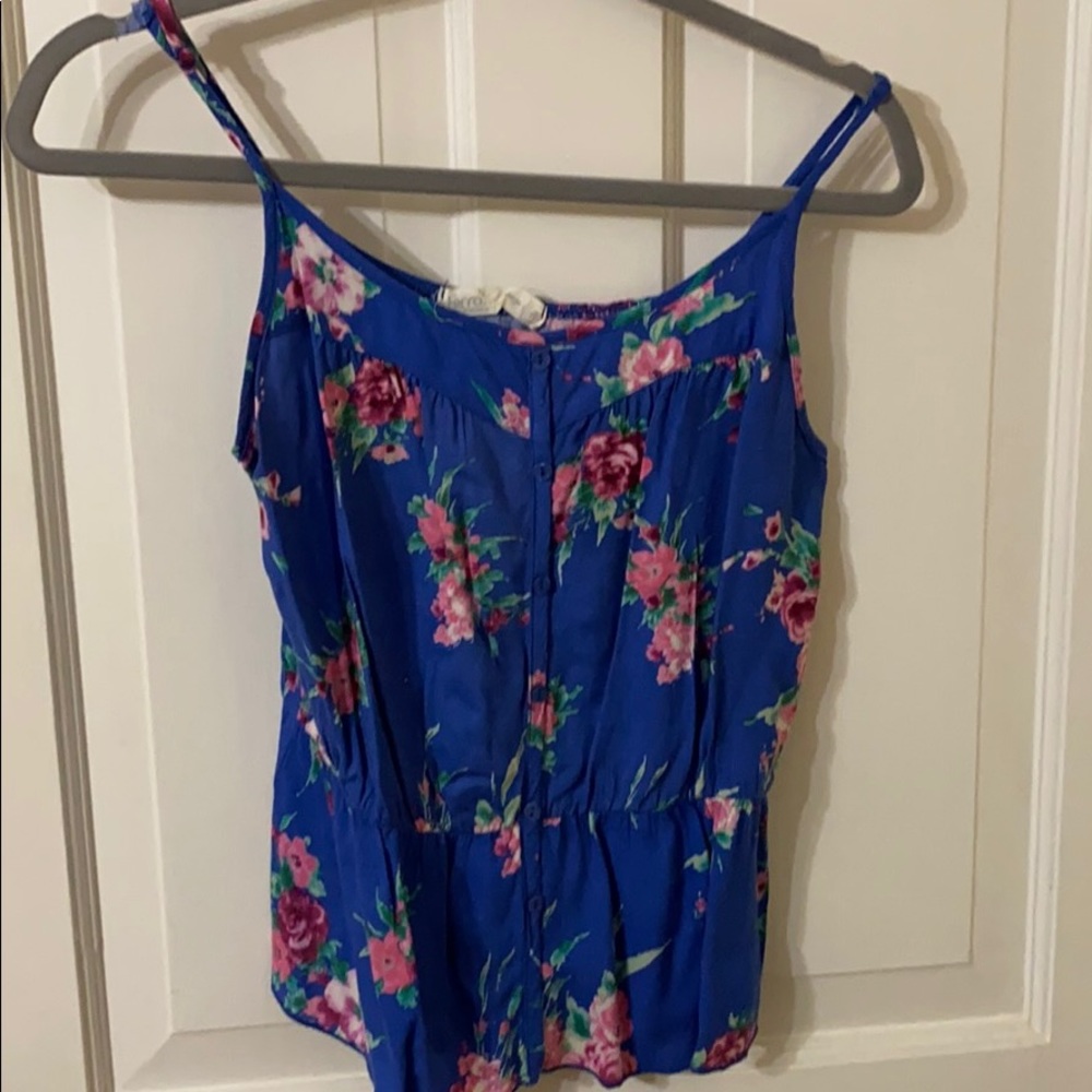 Cute top